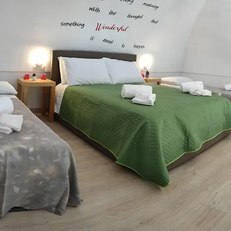 Domus Dea Semesterbostad